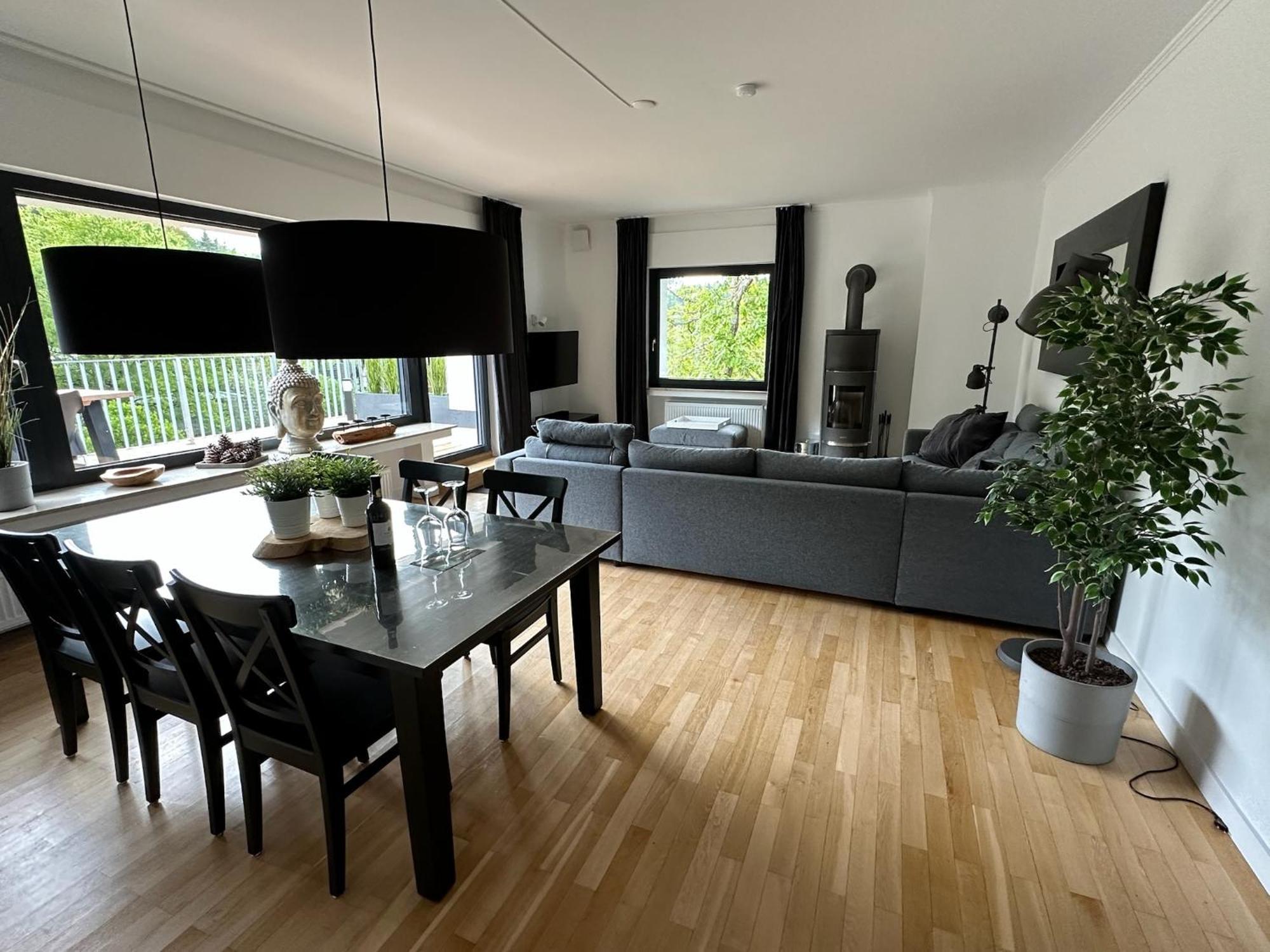 Villa Holgenbach - Penthouse- Und Ferienwohnung Im Nationalpark Eifel Schleiden Eksteriør bilde